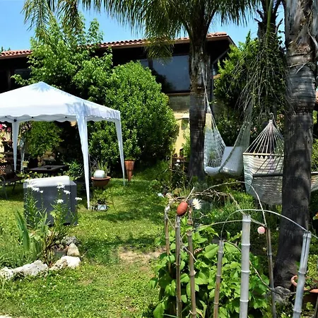 Villaggio Naif Girasole *