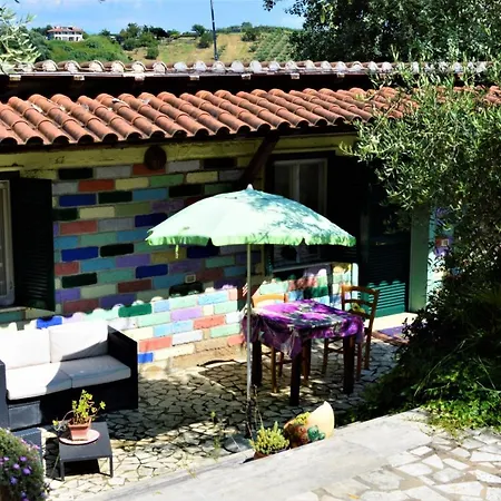 Villaggio Naif Girasole * Monterotondo (Lazio)